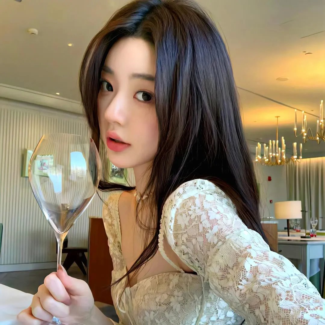 棉花云下的水圈